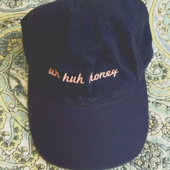 Uh huh honey hat - Picture 1 of 3